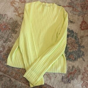 Old Navy textured sweater 🍋‍🟩